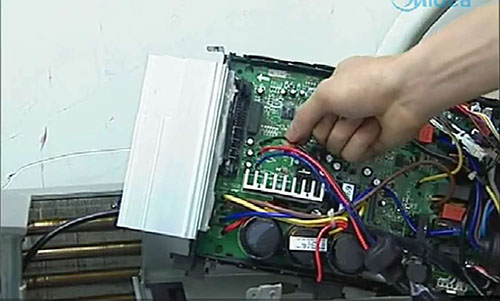 于都美的空调电话是多少