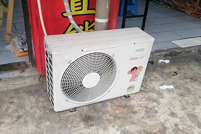 于都空调突然不制冷只吹自然风怎么办？